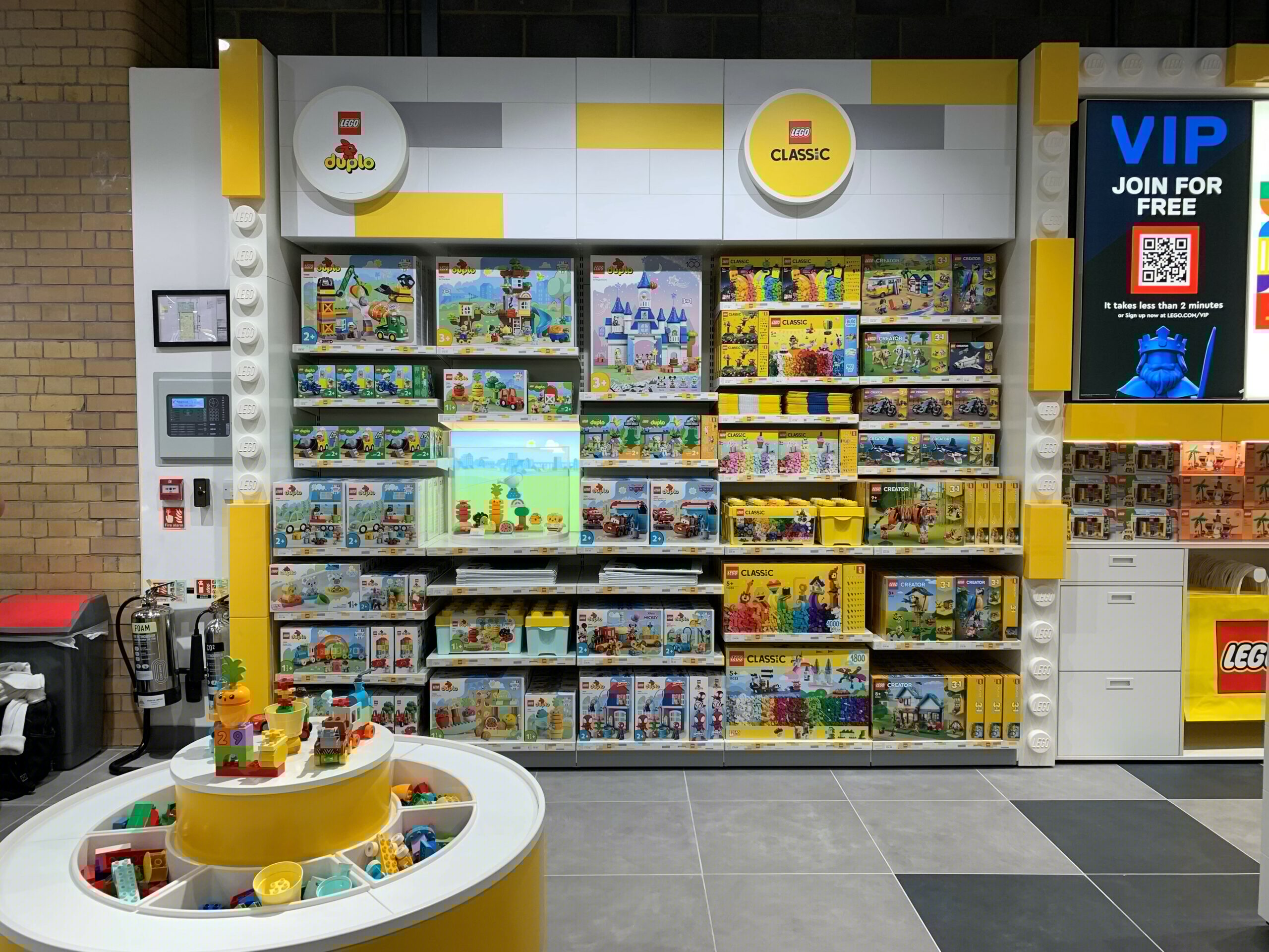 Lego Battersea power station store