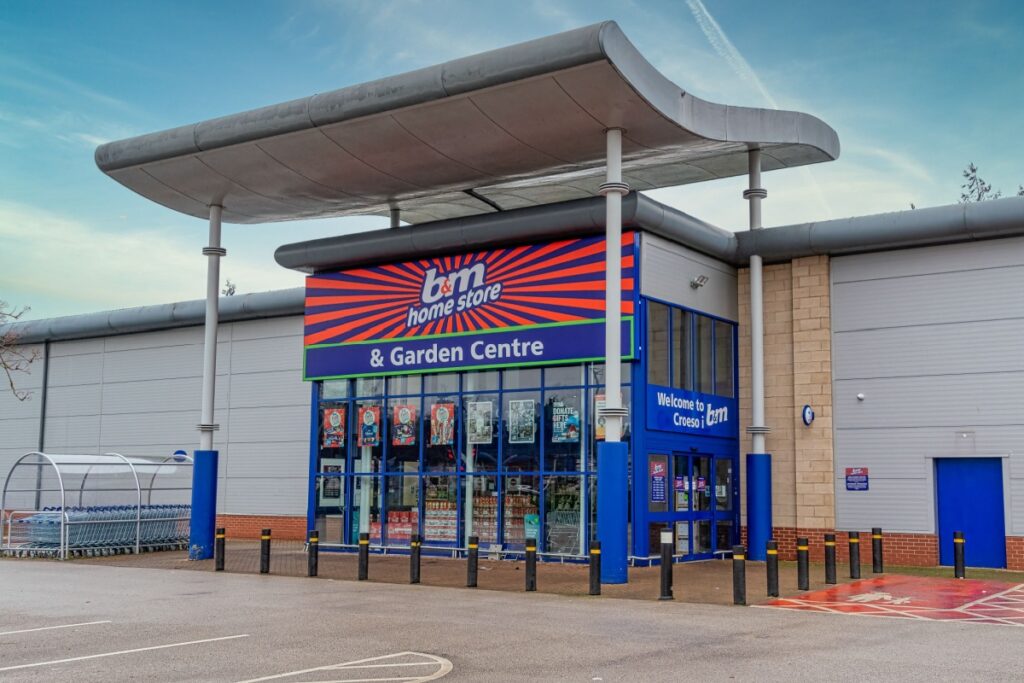 B&M